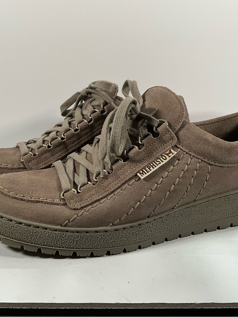 Mephisto Rainbow Sneaker Shoe Men's Size 10.5 In Taupe